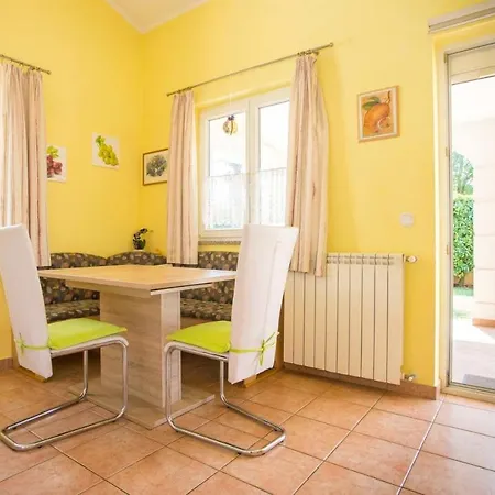 Tatil Evi Anita Žbandaj